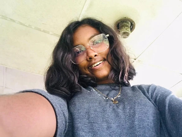 senuri-dahanayake-cover-photo